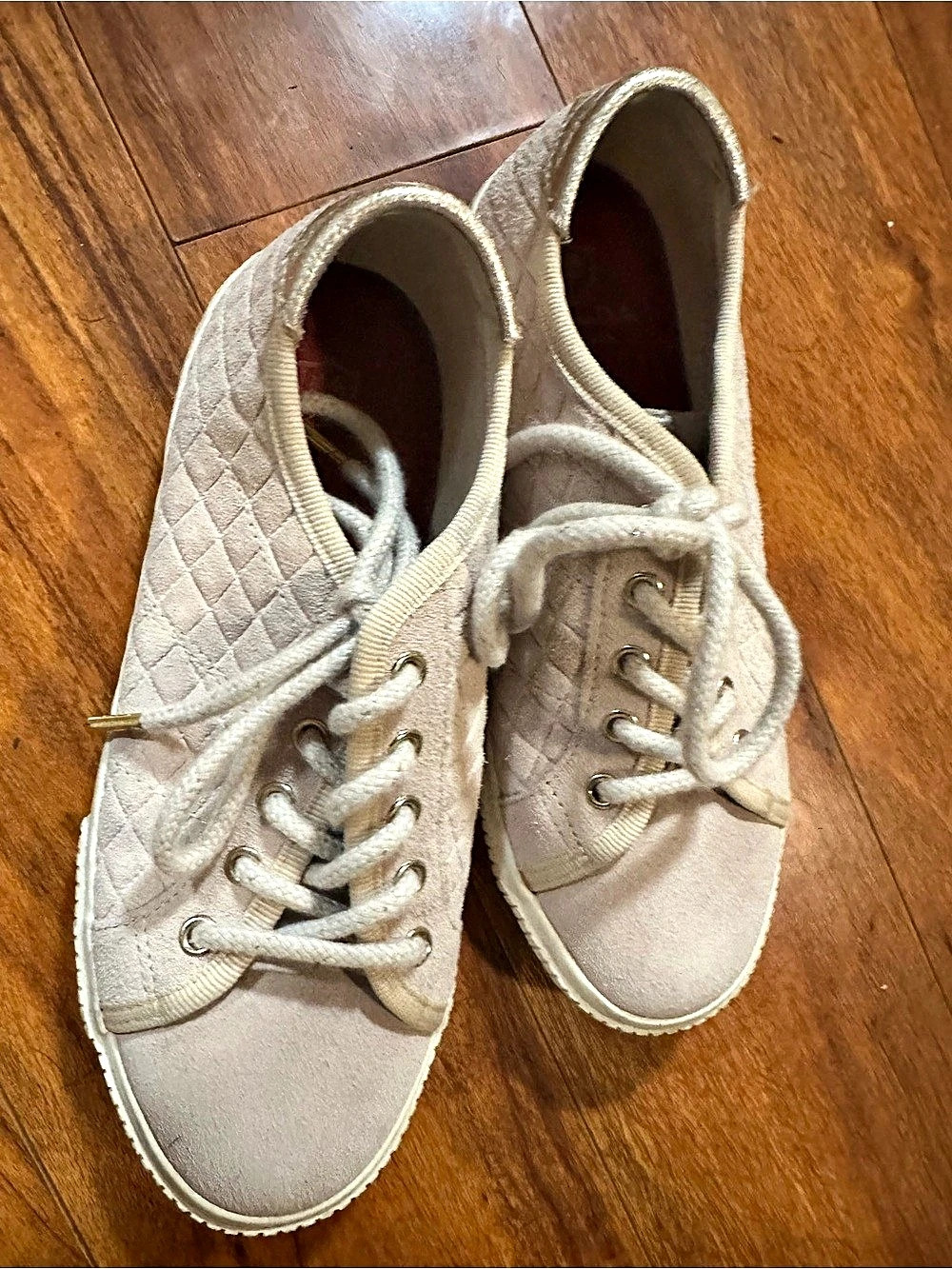 Massimo Dutti Girls Sneakers Sz. 35 (3.5 US)